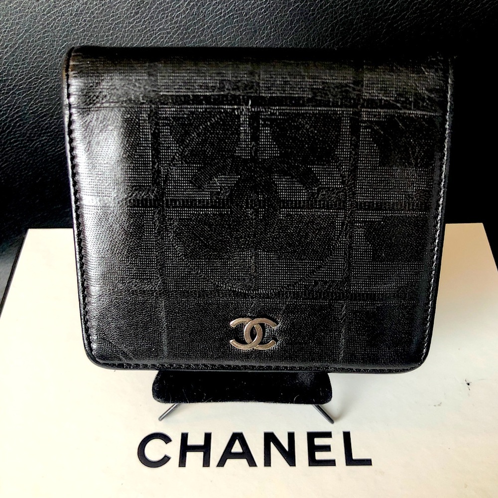 Auth Chanel Travel-Line Unisex Compact Wallet